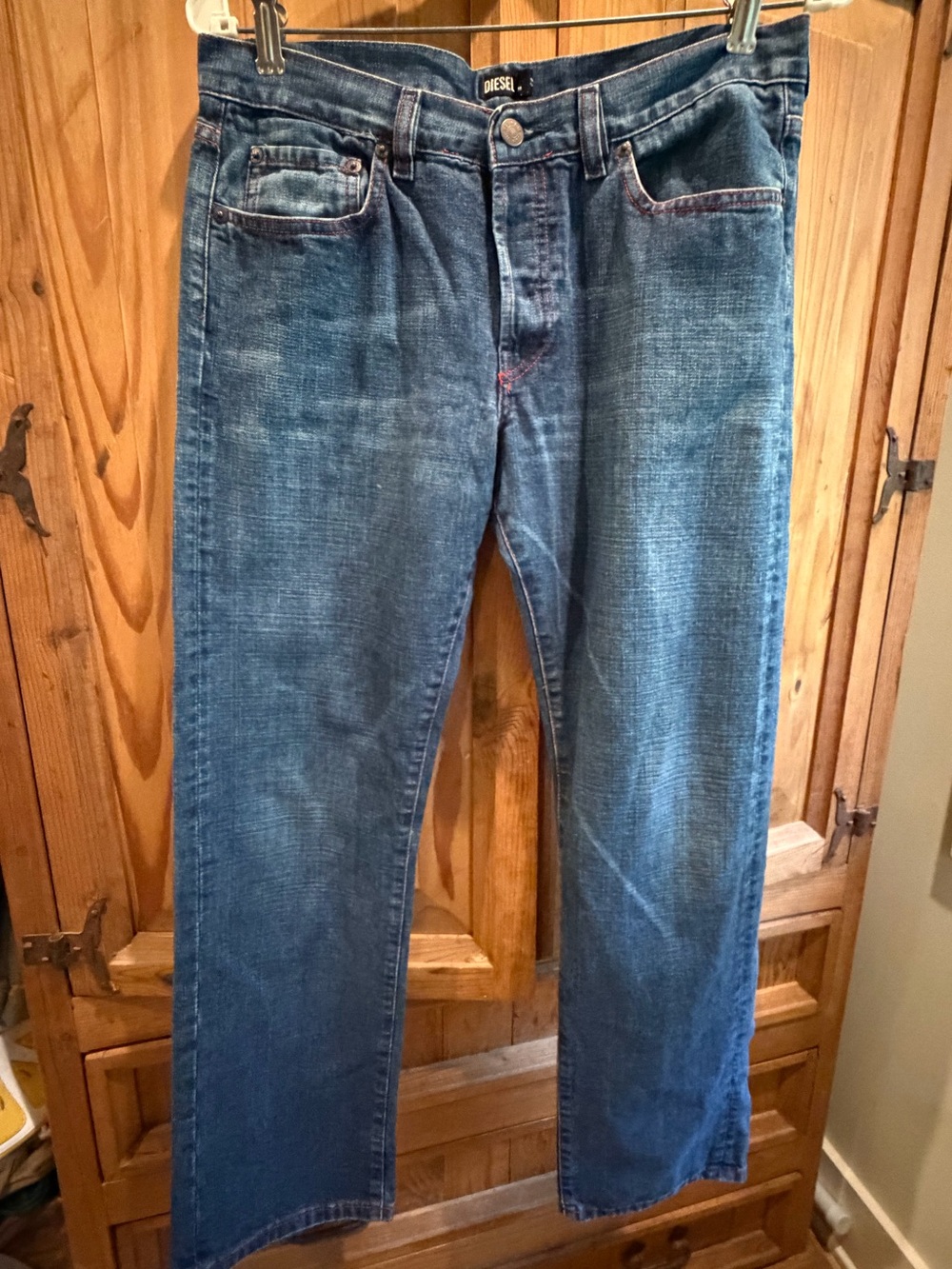 Diesel Men’s Denim Straight Jeans in Medium Wash, Sz 31
